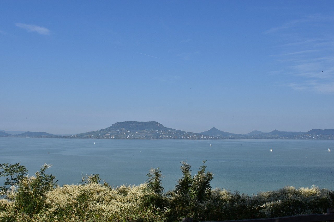 30.000 m² Grundstück nahe Balaton PRIVAT ZU VERKAUFEN