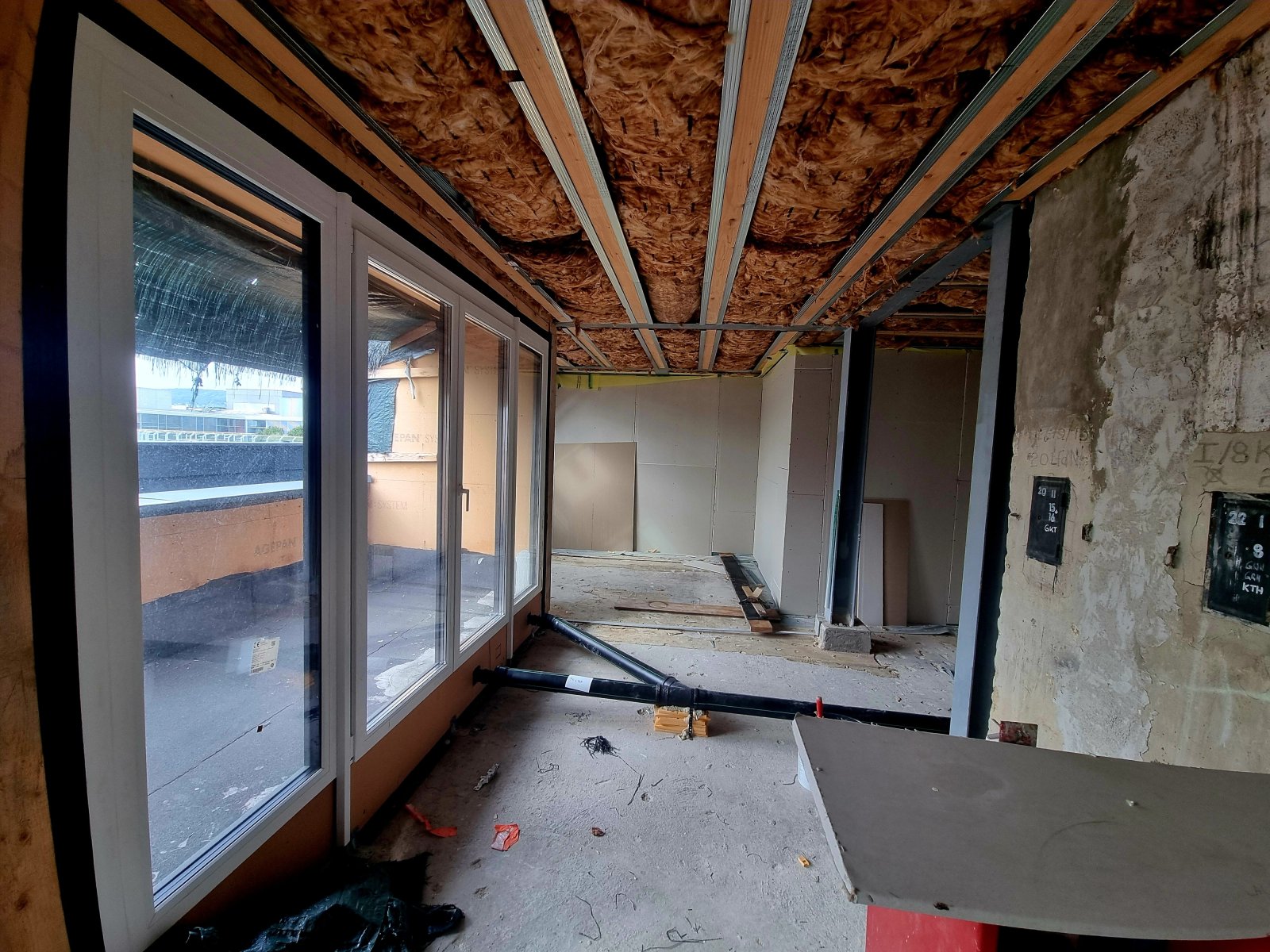 1160 WIEN: DACHGESCHOSS-PROJEKT MIT 7 EINHEITEN - ROHBAU MIT HOHEM UPSIDE