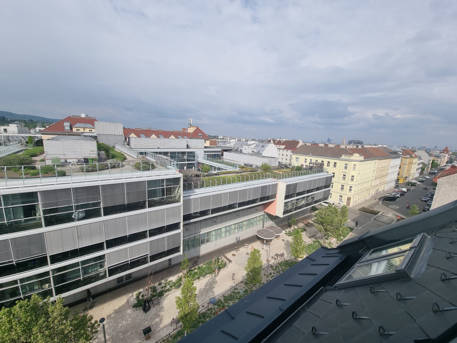 1160 WIEN: DACHGESCHOSS-PROJEKT MIT 7 EINHEITEN - ROHBAU MIT HOHEM UPSIDE